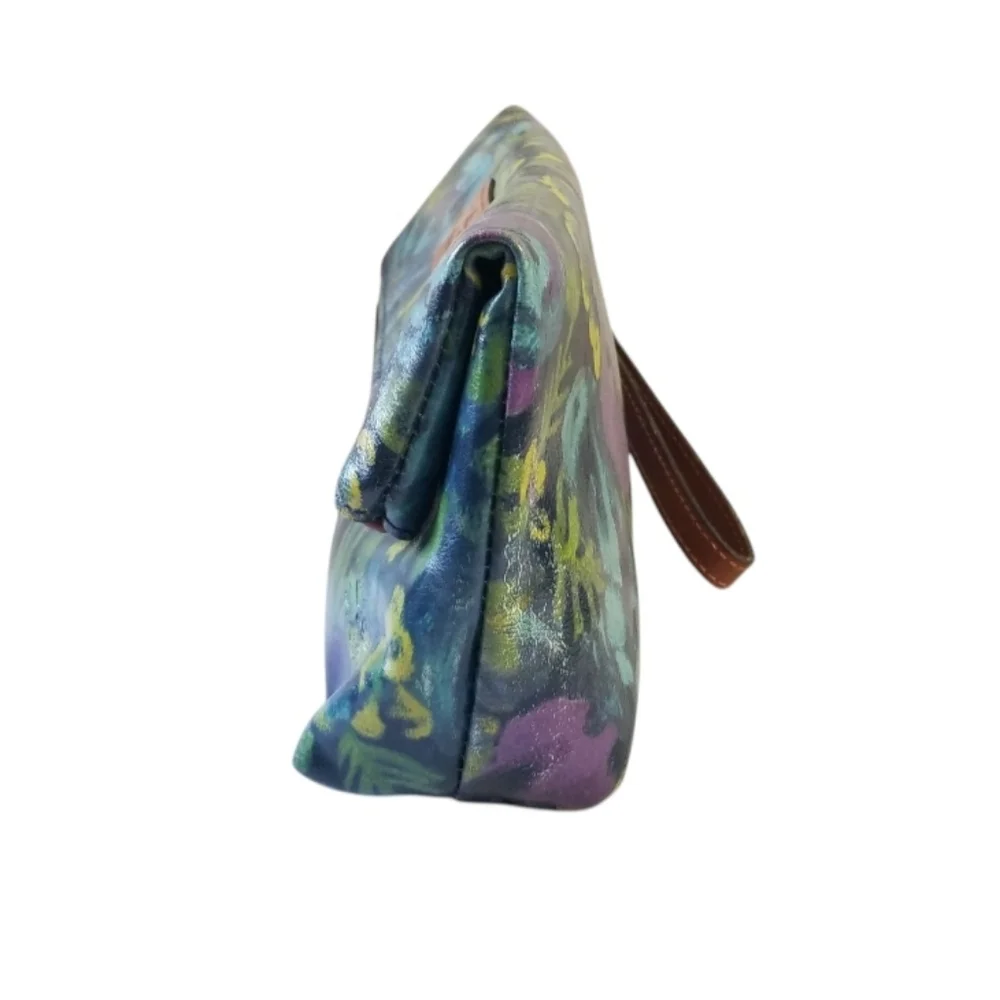 PATRICIA NASH Valerie Leather Fold Over Wristlet Deep Blue Nature Floral P715420